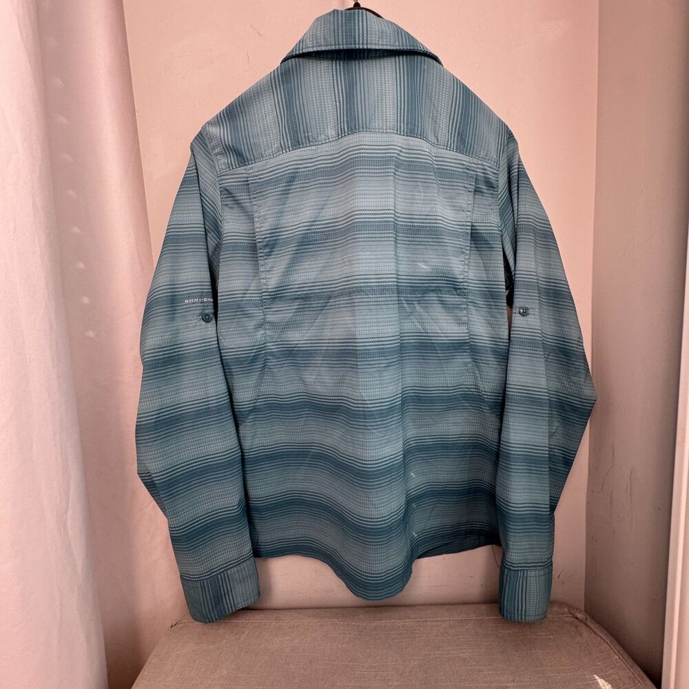 Columbia OmniShade Women’s SZ M Aqua Teal Long Roll-Tab Sleeve Fishing Shirt UPF - Picture 7 of 7